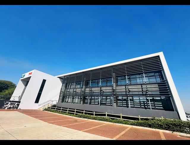 1,679M² OFFICE TO LET IN SOMERSET PARK